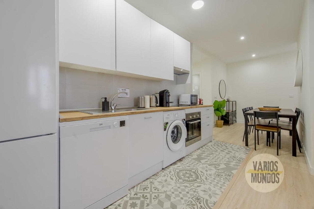 Spacious New Apartment Para 7 En La Plaza De Tirso De Molina Madrid Esterno foto
