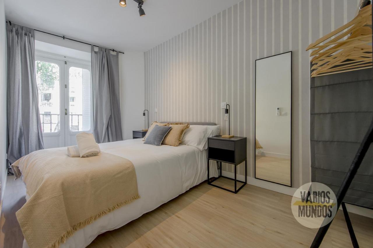Spacious New Apartment Para 7 En La Plaza De Tirso De Molina Madrid Esterno foto