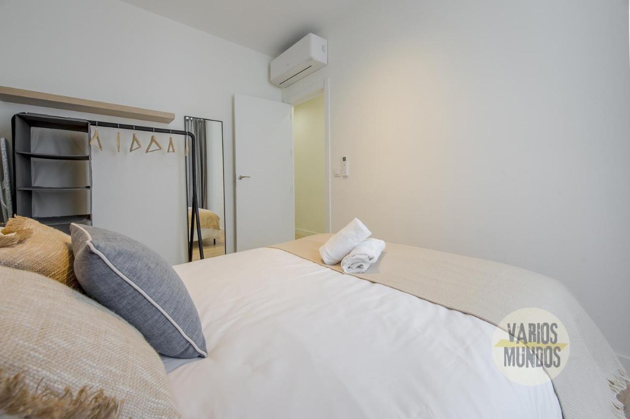 Spacious New Apartment Para 7 En La Plaza De Tirso De Molina Madrid Esterno foto